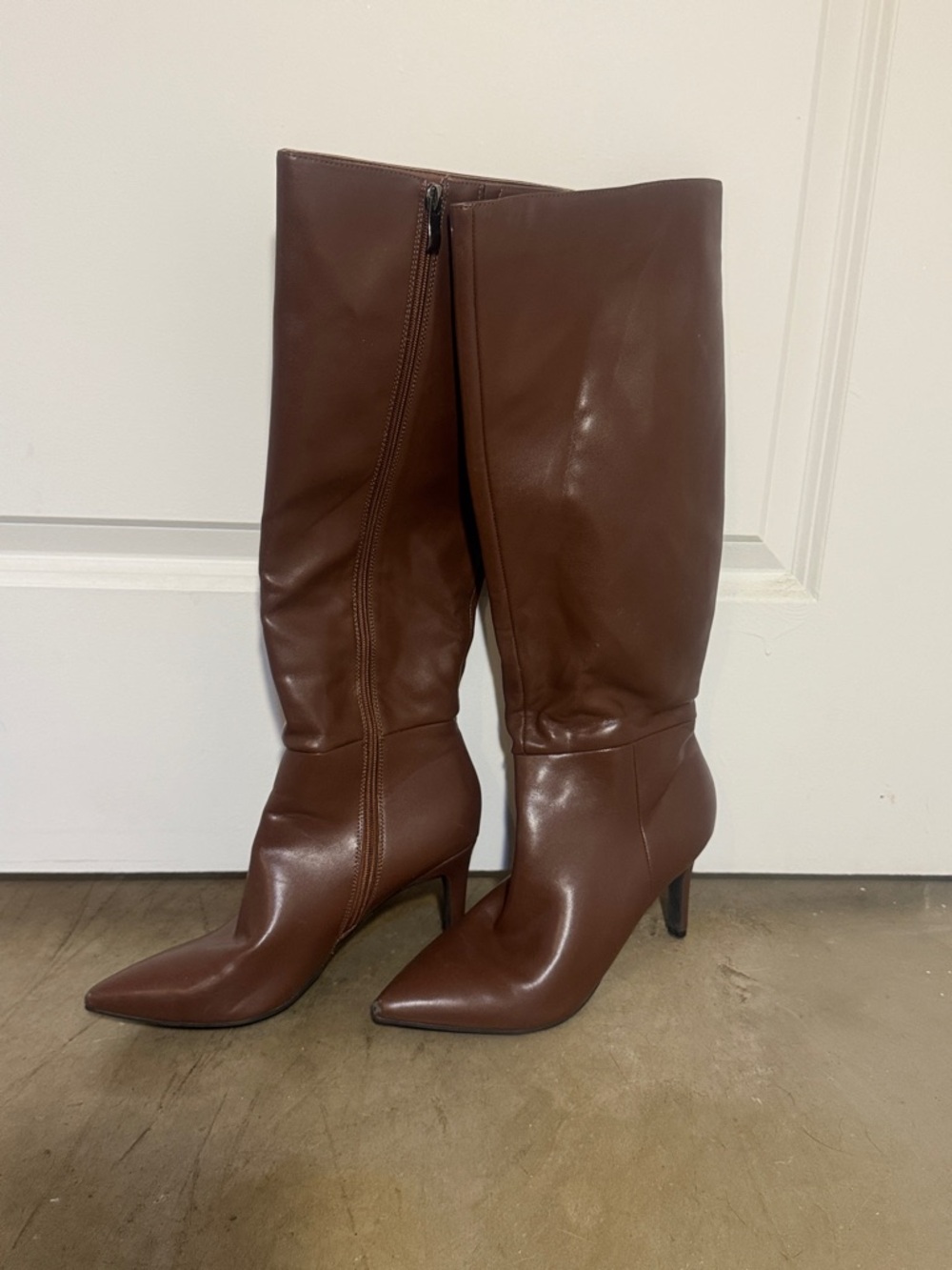 Amazon Women's Brown Pointed-Toe Over-the-Knee Leather Boots